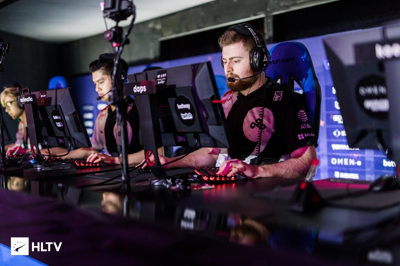 什么是“博彩业的黑天鹅”：解析赌场如何应对突然出现的大额赢家。（赌场的“黑天鹅”事件：突现大额赢家与应对策略）