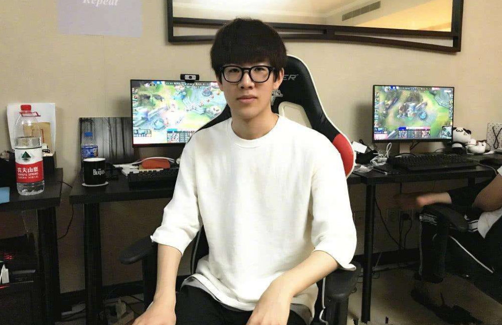 Ninjas in Pyjamas 祝贺 shanji 在 LPL 的三周年纪念：在 Canyon 中三年，他的心始终如一